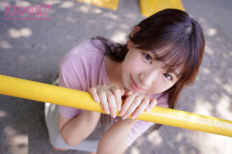 CAWD-923 努力しまくってようやく内定を勝ち取った ‘不憫かわいい’新卒女子アナ(予定)が、衝撃のAVデビュー出演…なんで!? 水川菜月