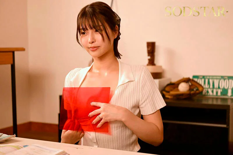 START-534 実家に嫁いできた奥さんは俺の家族が男クサさ抜群の性癖ど真ん中だったらしく、家族に忍んで全員とハメまくる絶倫人妻だったのでガテン系一家ファミリークラッシュ! 唯井まひろ