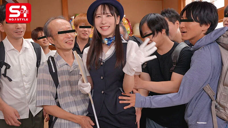 SNOS-182 元バスガイド村上悠華の48時間セクハラOKファン感謝バスツアー 憧れAV女優の美顔・柔乳・近い距離感にシロウト男子大暴走!ザーメン22発も受け止める大乱交祭り 村上悠華