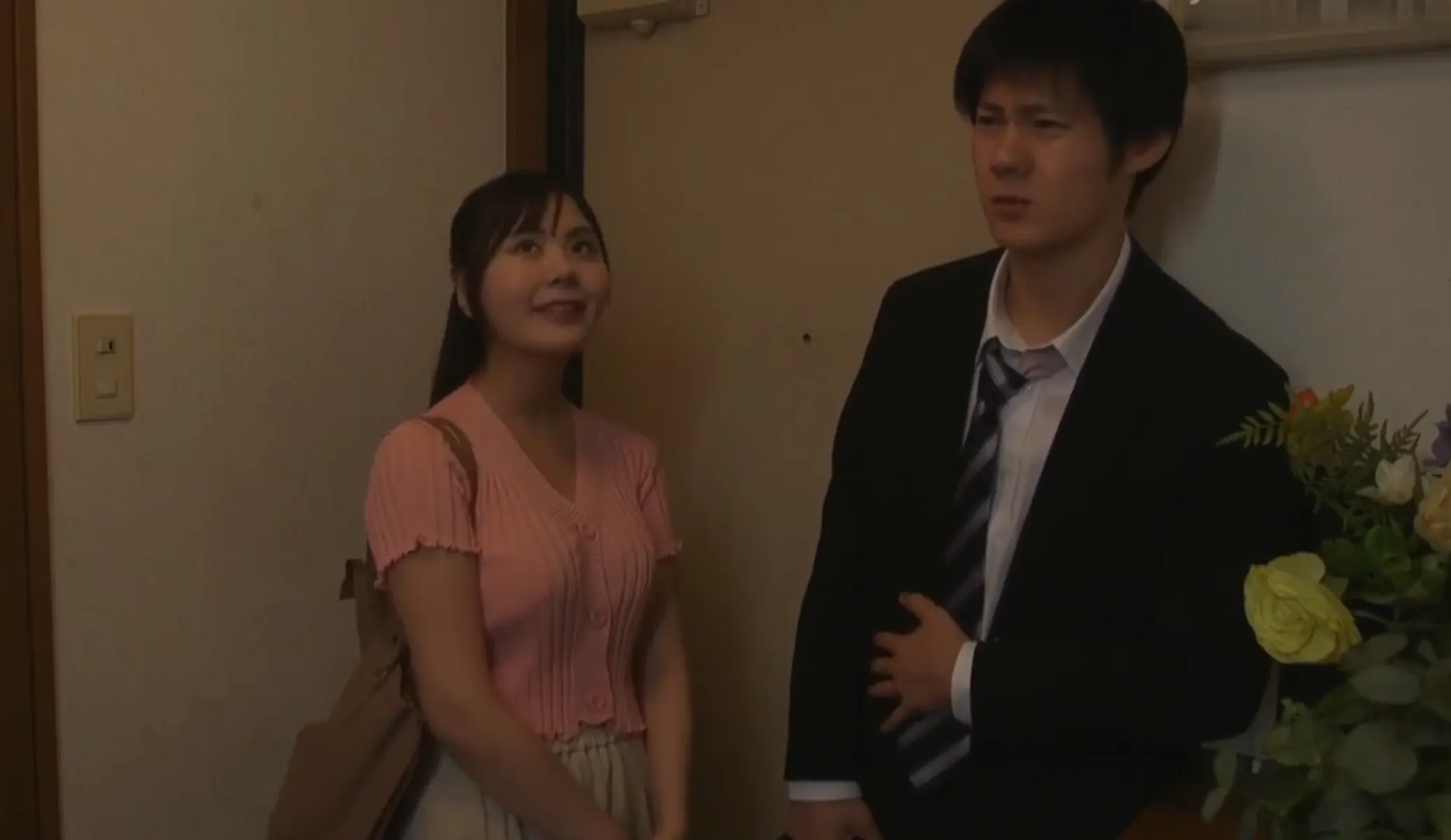 FNS-194 「え～彼女さん厳し～私なら毎日エッチできるのに」巨乳後輩のセフレOK誘惑に完全敗北 ヤらせてくれない彼女に内緒で中出し浮気SEX 美咲そのか