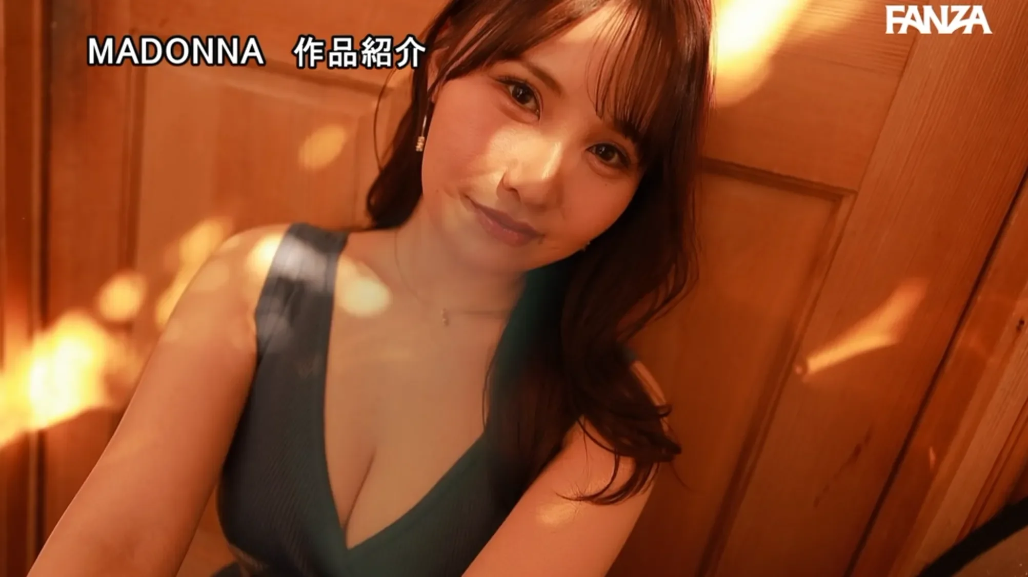 JUR-101 新人!走在街上每天都能被搭讪的人妻「稻富诗音」2026/07/28新作